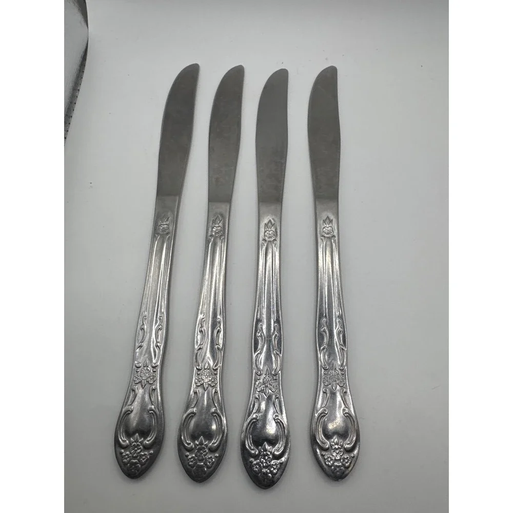 Oneida Venus Stainless Dinner Knives Set of 4 Modern Solid Handle Floral OHSVENU